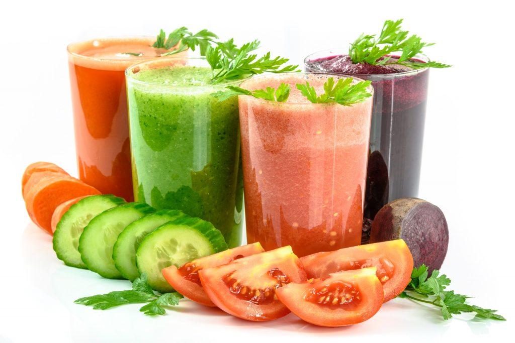 vegetable-juices-1725835_1920